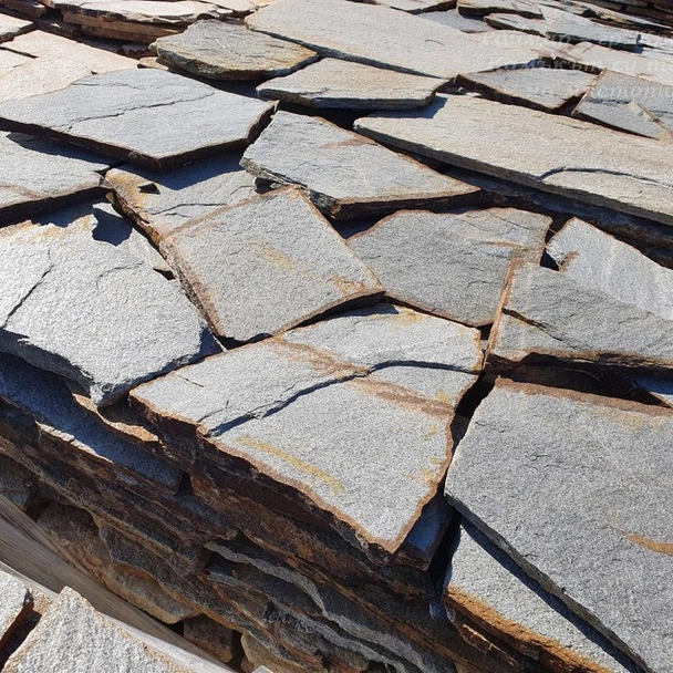 Настилка от едри плочи от Сребрист гнайс Металик - Image 2