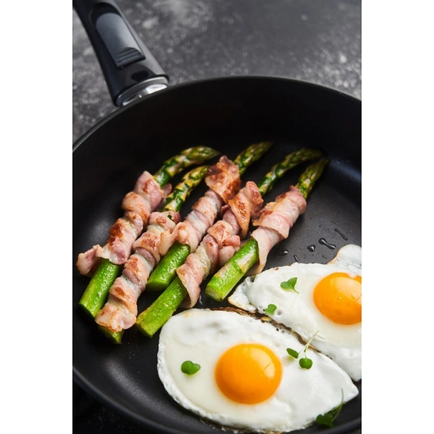 Тиган с подвижна дръжка ø22 см Titan II НЕВА МЕТАЛЛ ПОСУДА - Image 8