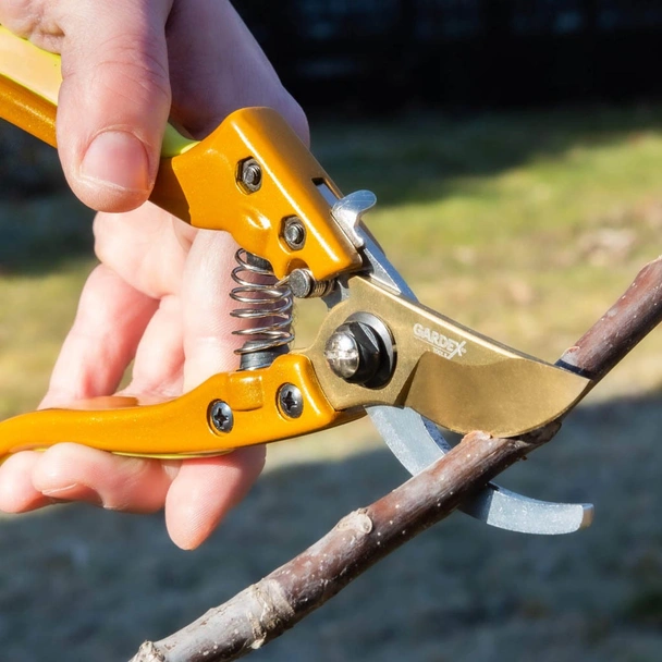 Лозарска ножица с алуминиеви дръжки 200 мм Easy Cut GARDEX - Image 4