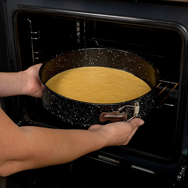 Форма за торта с незалепващо покритие 28 см Nature NAVA - Image 4