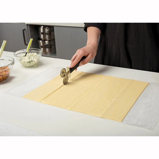 Резачка за сладкиши и равиоли 18.5 см Misty NAVA - Image 5