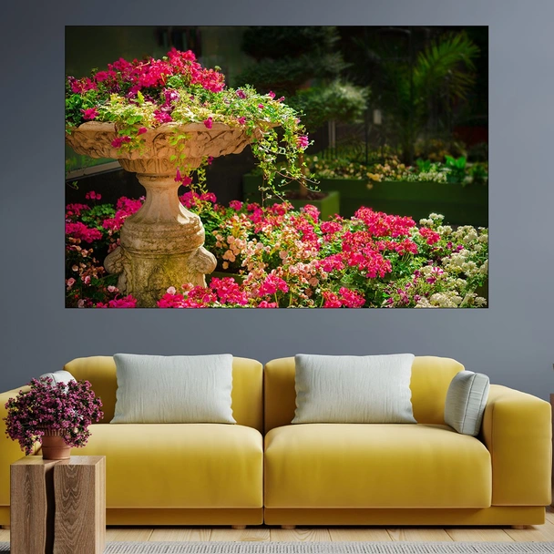Градина с цъфнали цветя - картина пано за стена