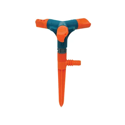 Троен поливник с шиш