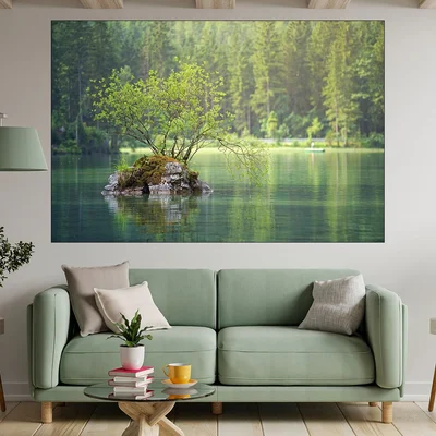 Красиво езеро с дърво - картина пано за стена