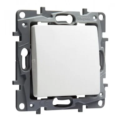 Девиаторен ключ сх. 6 бял цвят Legrand Niloe 764501