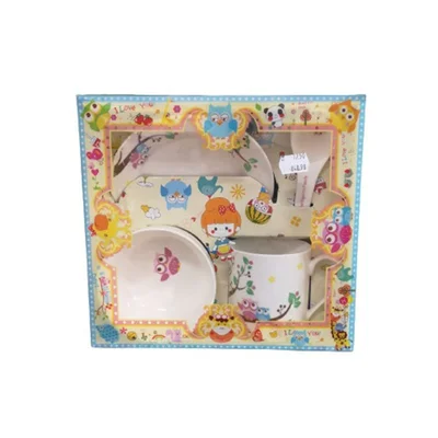 Детски комплект за хранене 4 части DP-7884