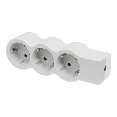 Разклонител 3x2P+E без кабел Standard Legrand