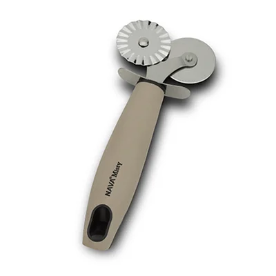 Резачка за сладкиши и равиоли 18.5 см Misty NAVA