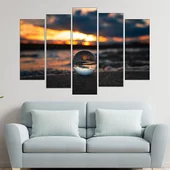 Стъклена топка в пясъка - картина пано за стена - Thumbnail 3