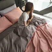 Спален комплект персон и половина 4 части светлорозово/сиво RAKLA - Thumbnail 2