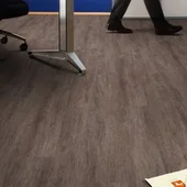 Ламинат 8мм - Кавалер d2829 - AC4 - KRONOTEX - Thumbnail 2