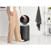 Кош за боклук 20 л NewIcon Confident Grey BRABANTIA - Thumbnail 3