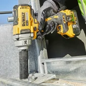 Акумулаторен ударен безчетков гайковерт 18V 447Nm 1/2" DeWALT - Thumbnail 5